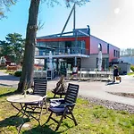 Semesterbostad Mueritz 06 *